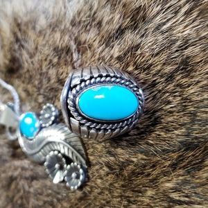 Closing shop 🙈Gorgeous Sterling Silver Turquoise Ring